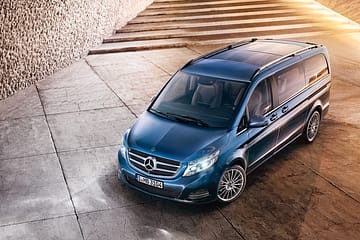 Service de chauffeurs privés VTC, une solution alternative aux taxis G7 VIP Club affaires pour vos transferts vers les aéroports Roissy CDG ou Orly. Taxi 7 places van